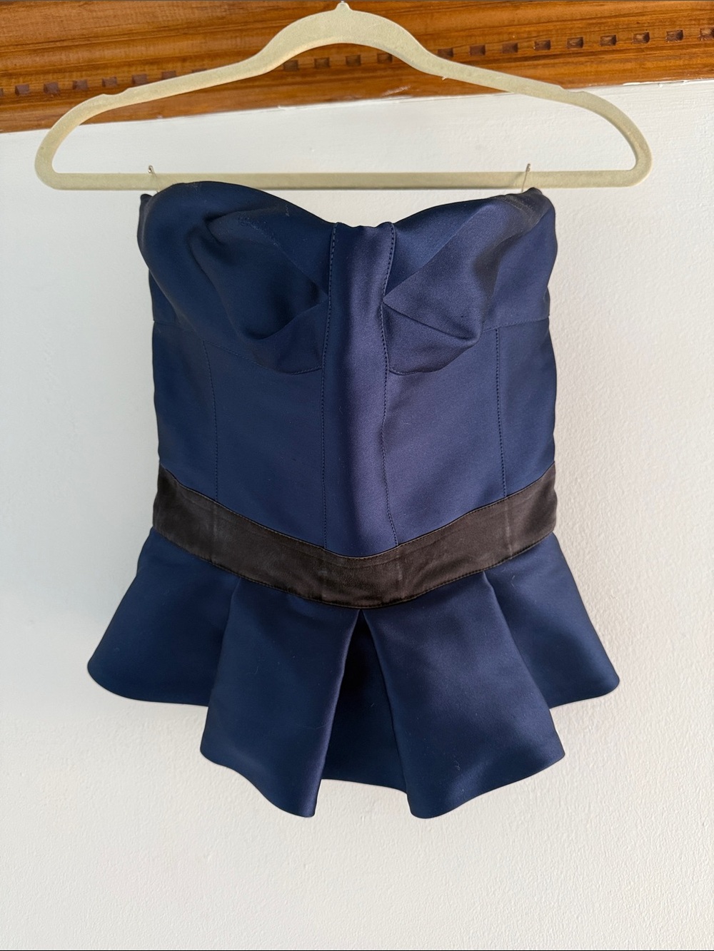 Burberry Navy and Black Dress Pants Waistband Detail